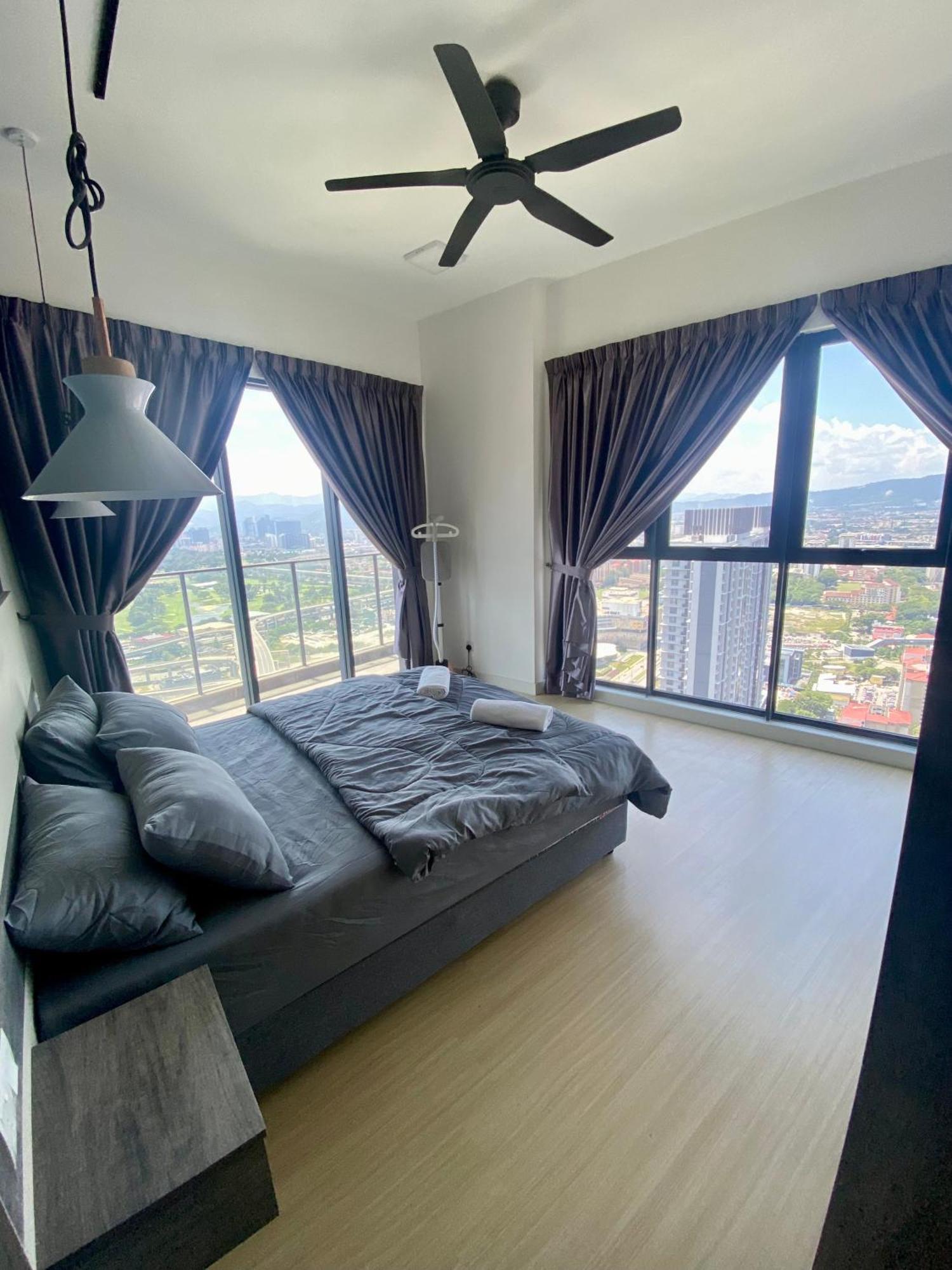 Floor 3br In Kl For 6pax *
