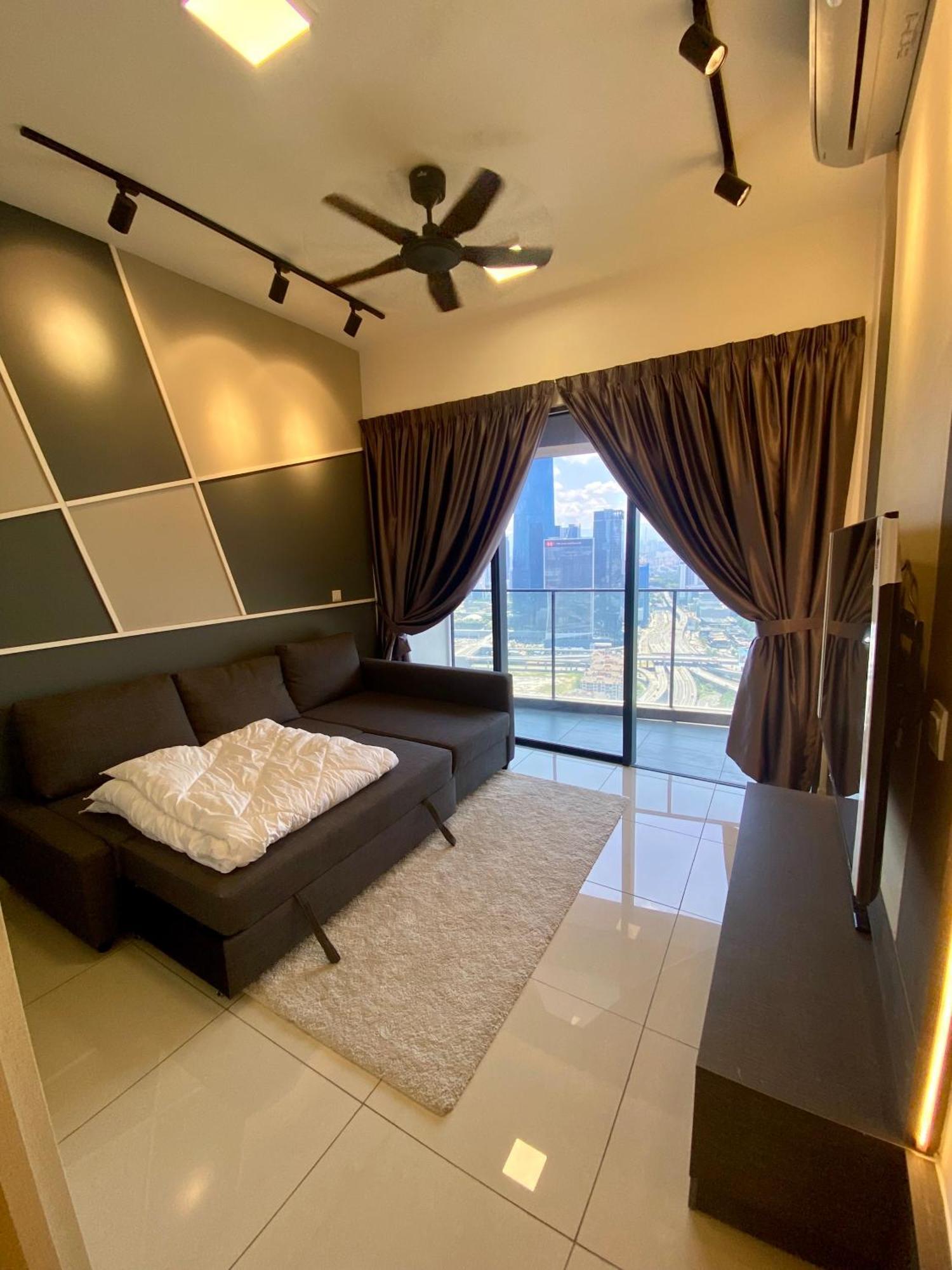 Floor 3br In Kl For 6pax Pangsapuri *